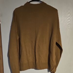 Old Navy Women's Tan Turtleneck Sweater